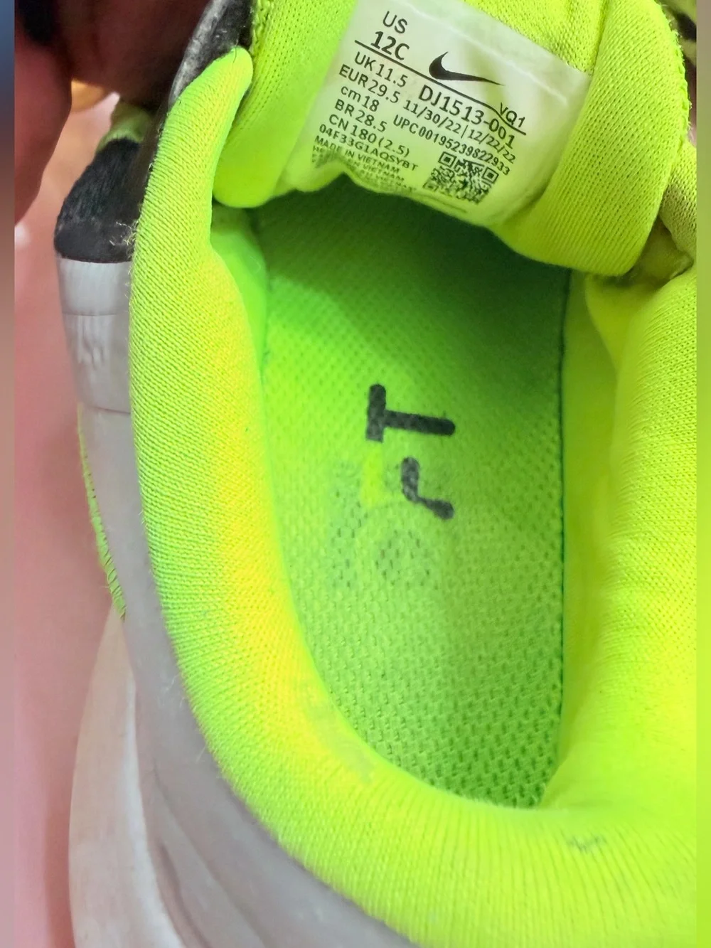Nike Kids Black and Neon Green Velcro Sneakers